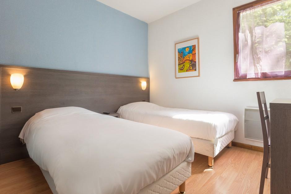 Hotellerie de la Cascade Saint-Genis-les-Ollières Extérieur photo
